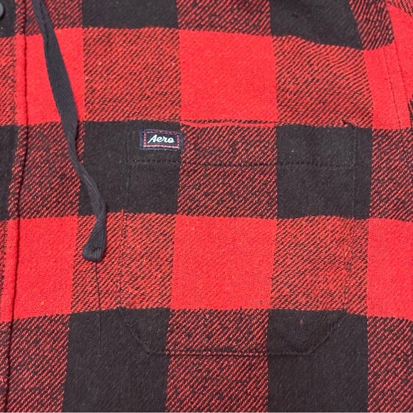 Aeropostale Red and Black Plaid Men's Shirt with Hood - Picture 5 of 11